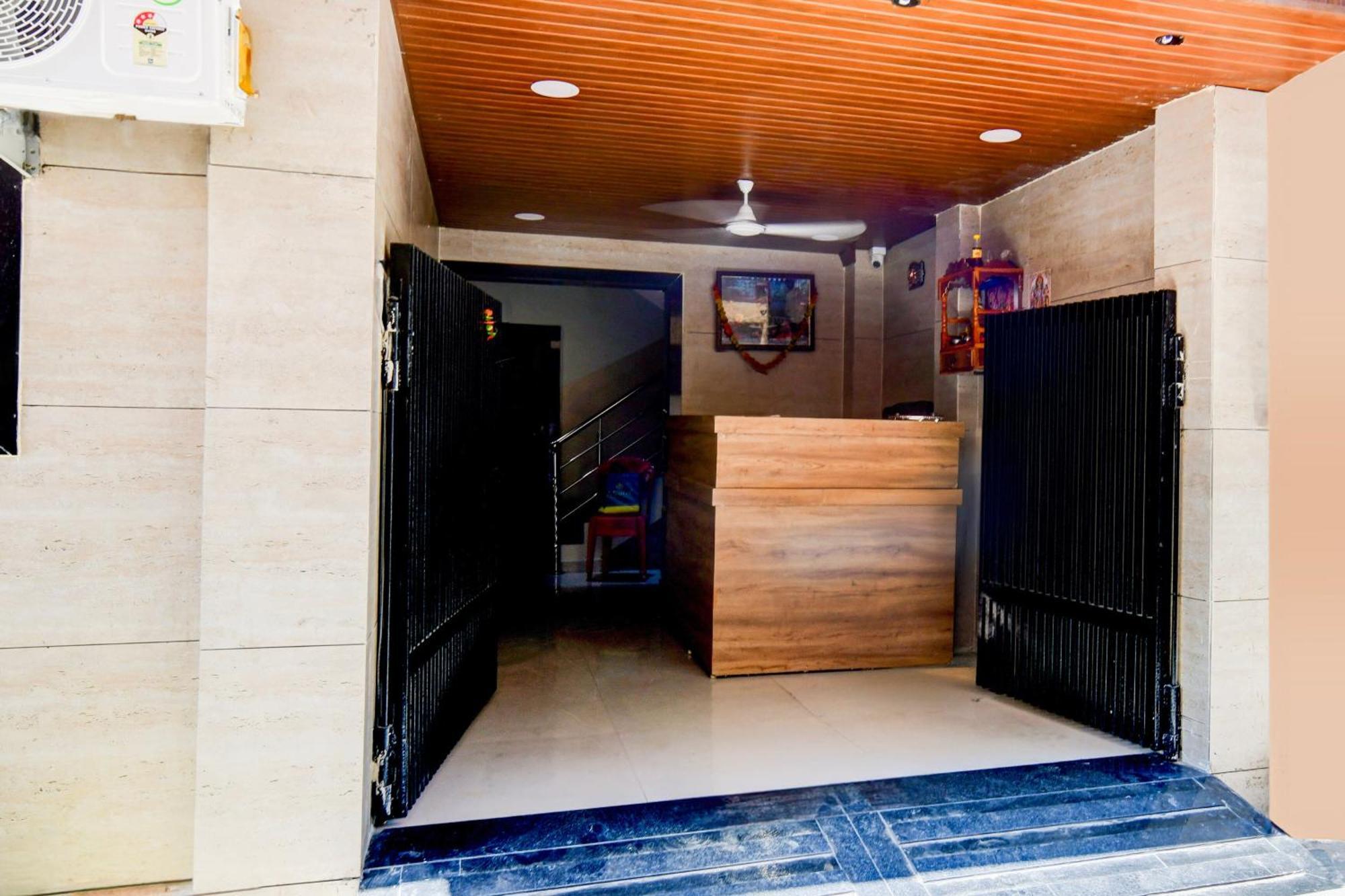 Super Hotel O D.V Near Medanta Hospital Indore Exterior foto